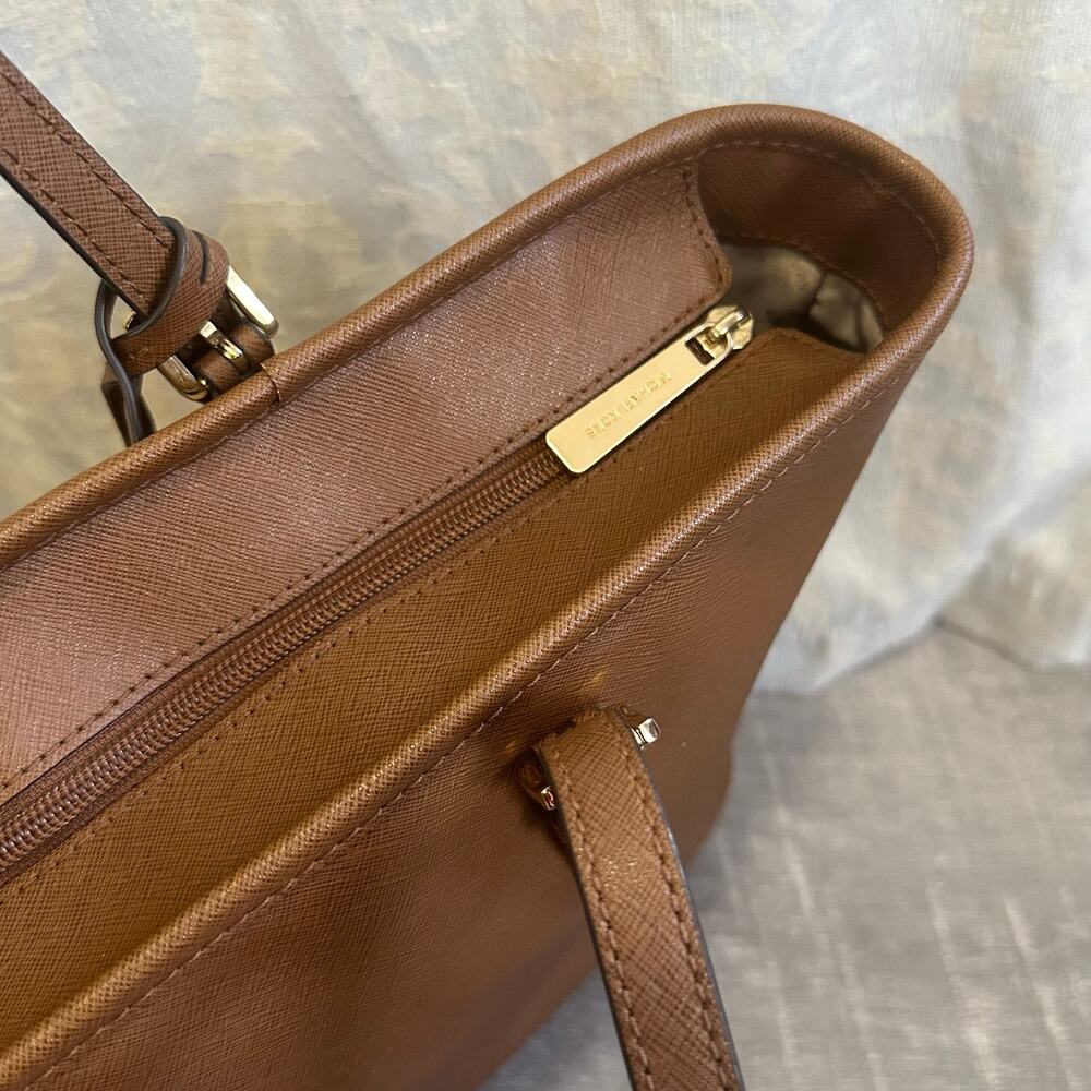 Michael Kors Jet Set Medium Travel Tote Bag Brown Saffiano Leather Zip Top - Picture 7 of 11